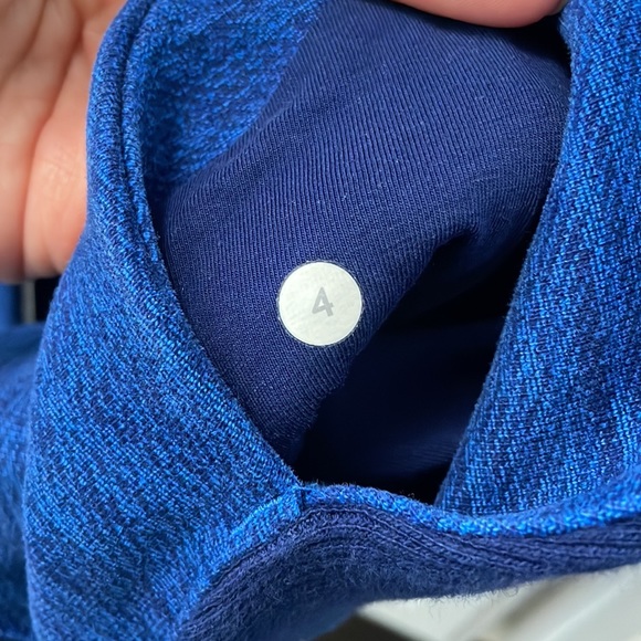 Lululemon, Scuba Hoodie - Picture 8 of 9